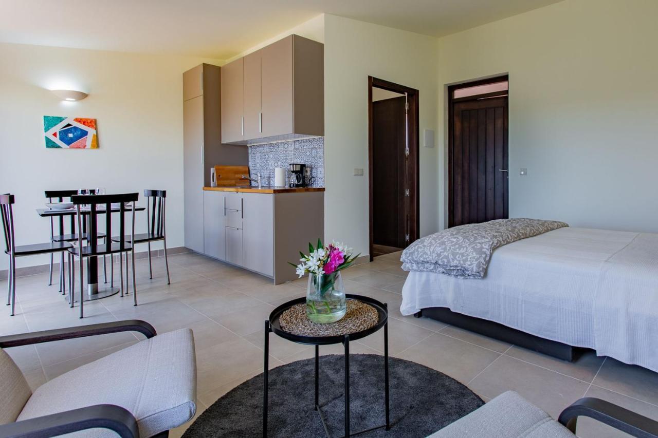 Corte Velada Guest House By Lovelystay Lagos Exterior foto