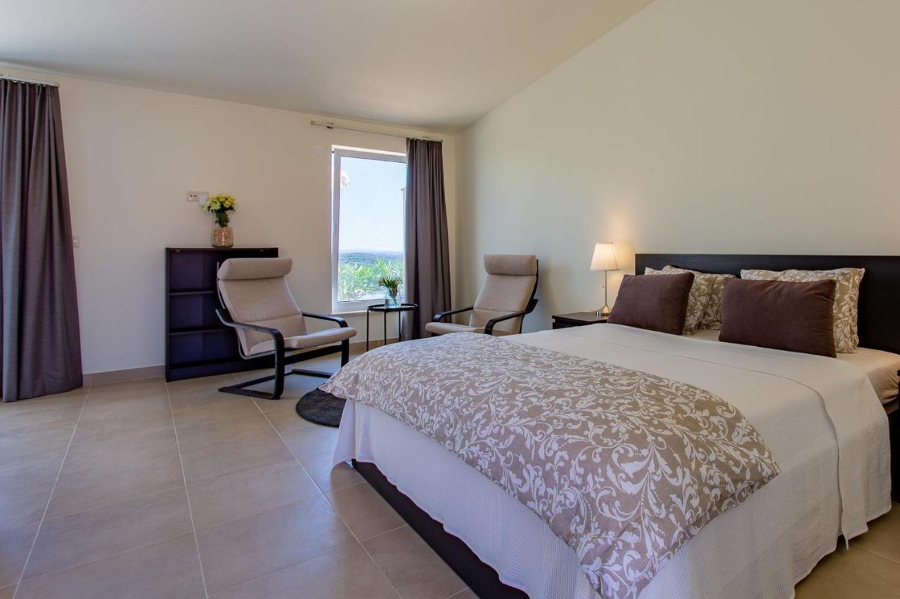 Corte Velada Guest House By Lovelystay Lagos Exterior foto