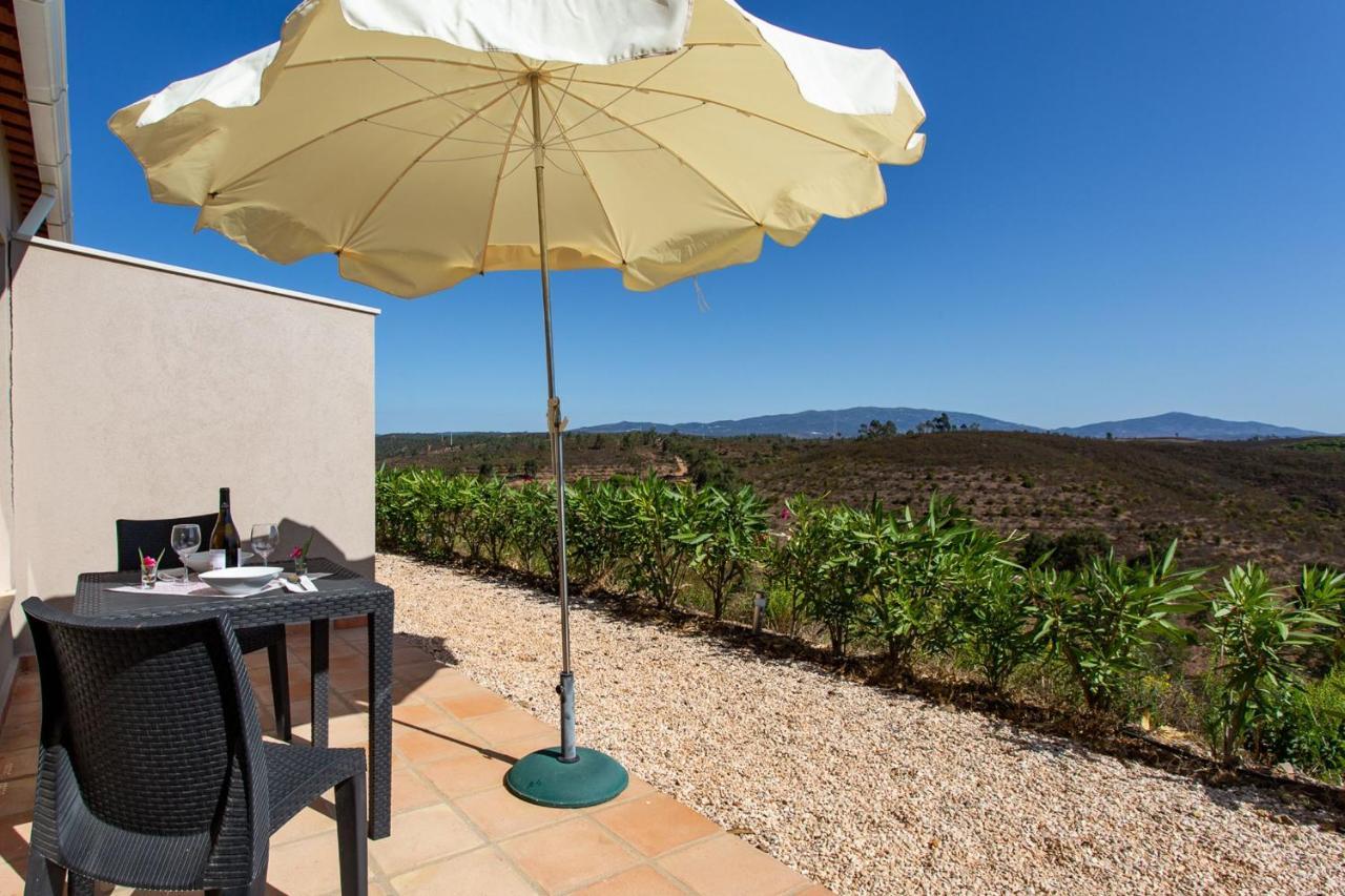 Corte Velada Guest House By Lovelystay Lagos Exterior foto